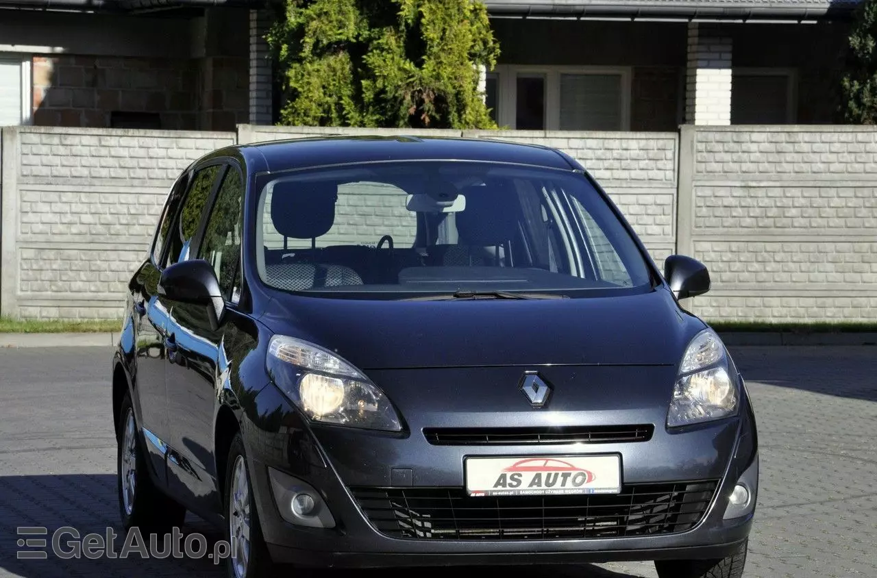 RENAULT Grand Scenic 