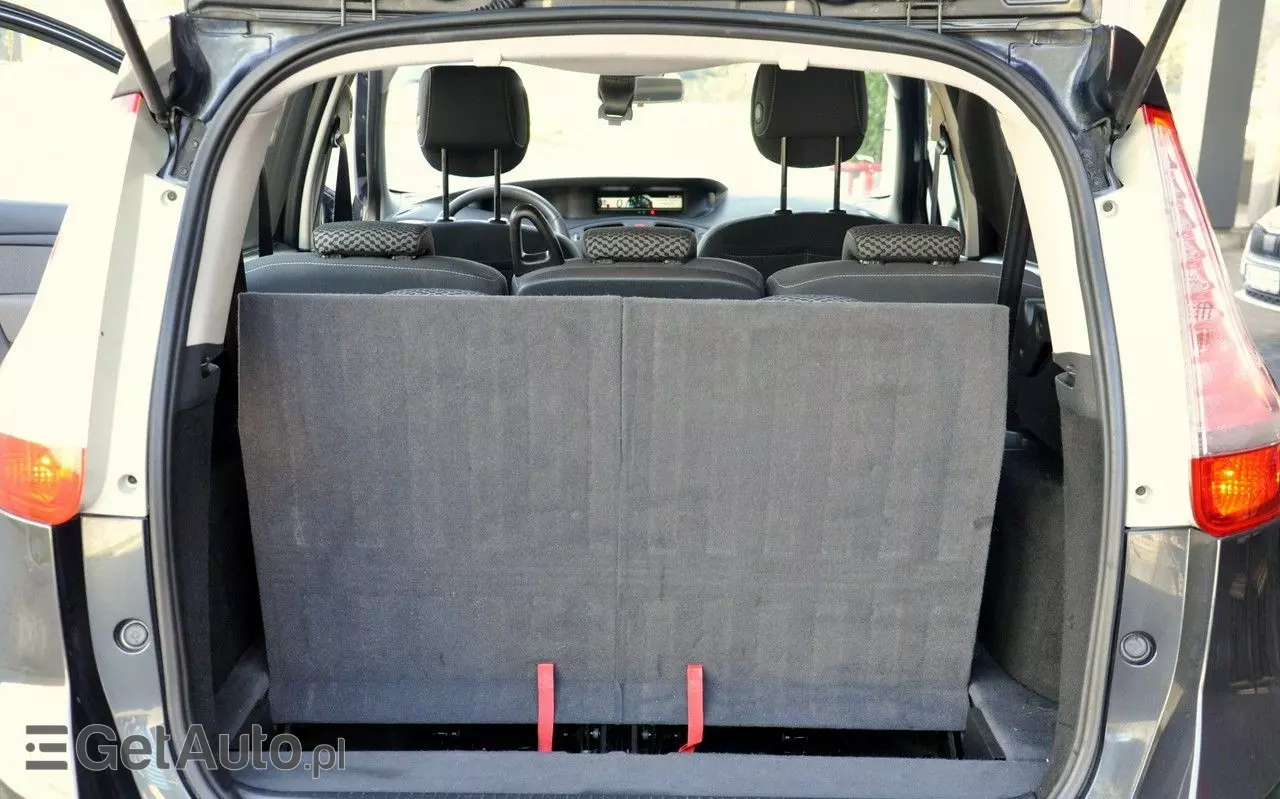 RENAULT Grand Scenic 