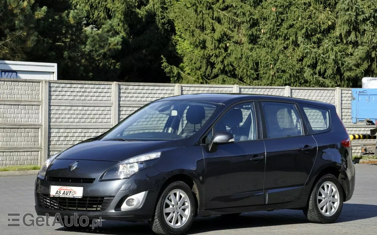 RENAULT Grand Scenic 