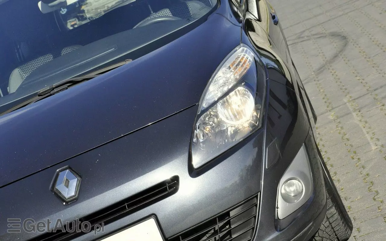 RENAULT Grand Scenic 