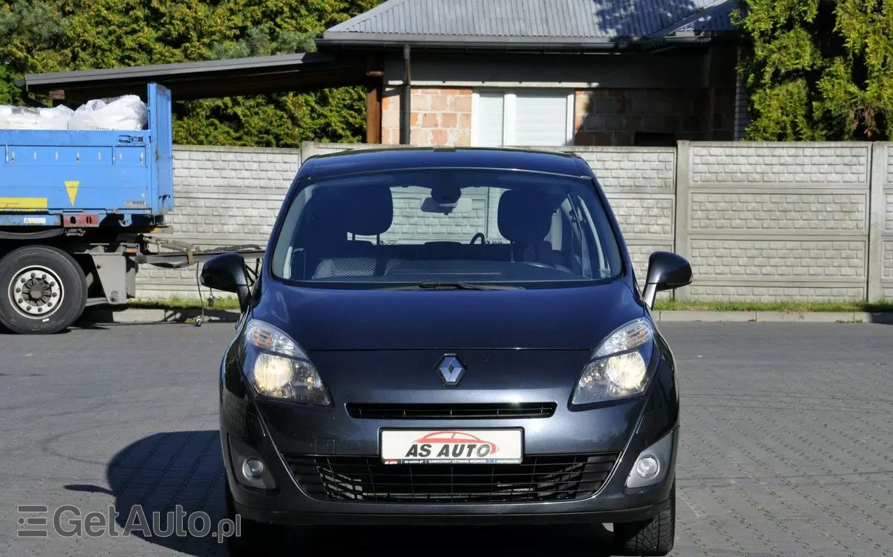 RENAULT Grand Scenic 