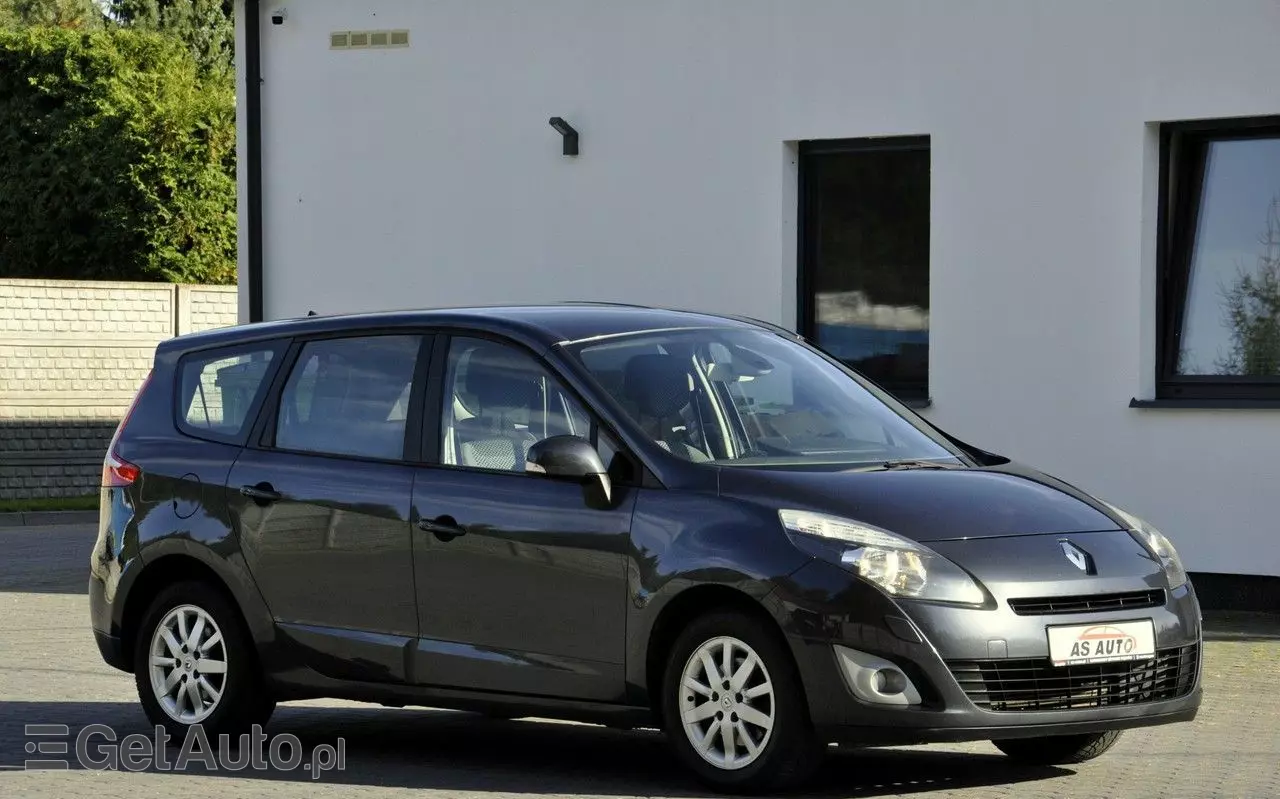 RENAULT Grand Scenic 