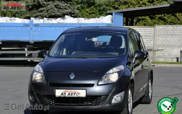 RENAULT Grand Scenic 