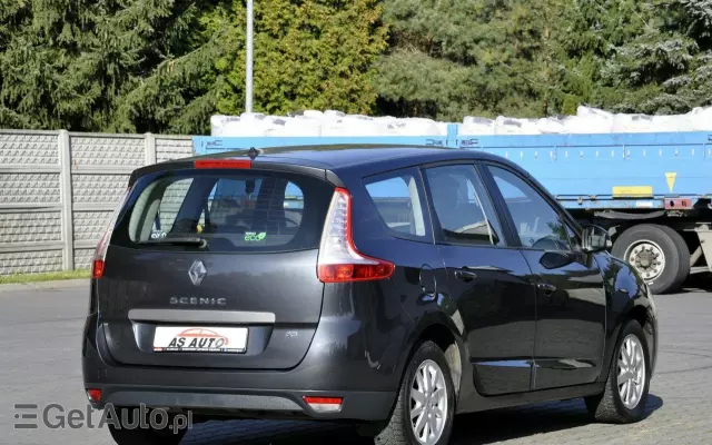 RENAULT Grand Scenic 