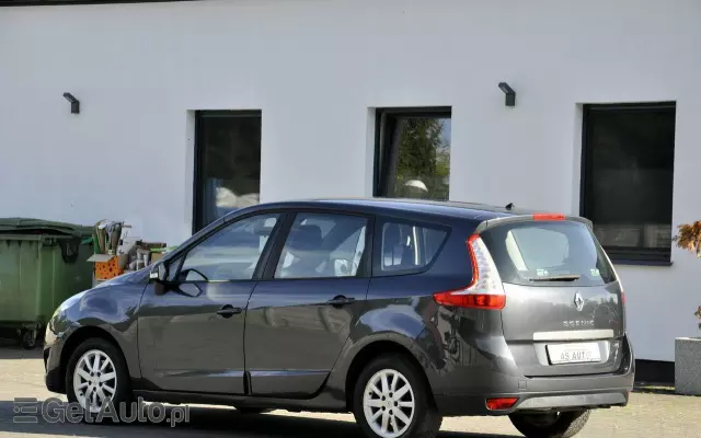 RENAULT Grand Scenic 
