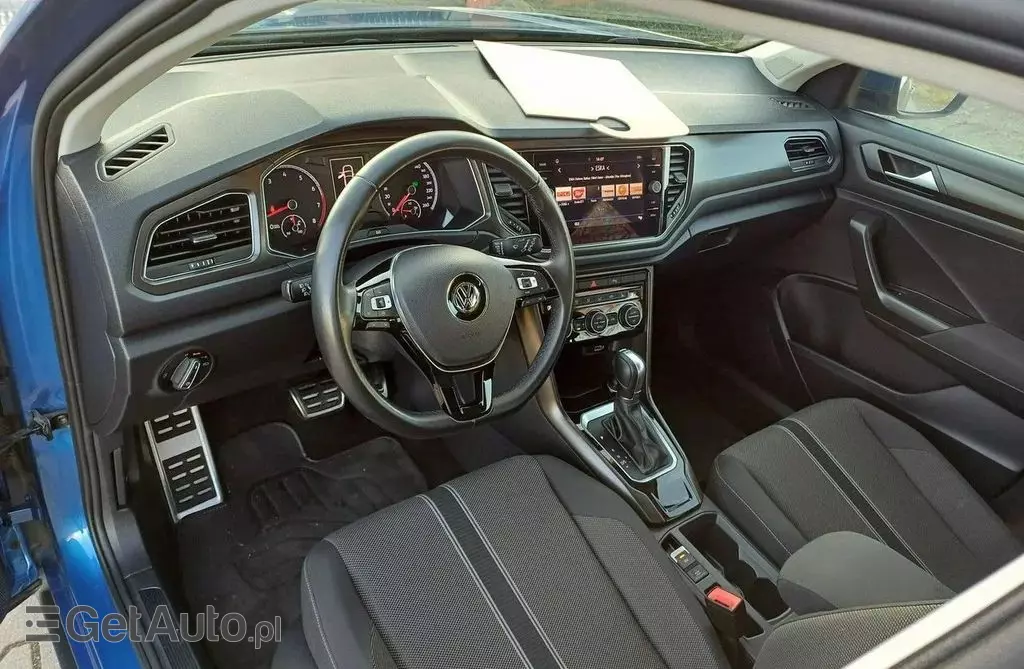 VOLKSWAGEN T-Roc 