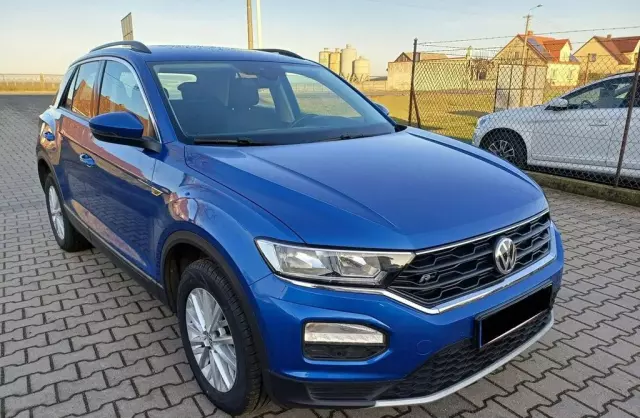 VOLKSWAGEN T-Roc 