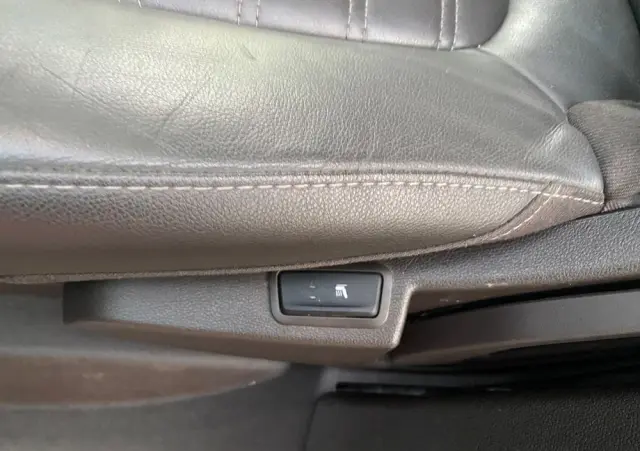 RENAULT Espace 1.6 dCi Energy Initiale Paris EDC 7os