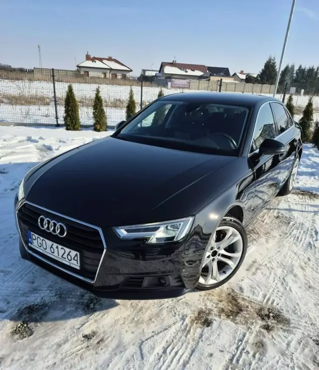 AUDI A4 