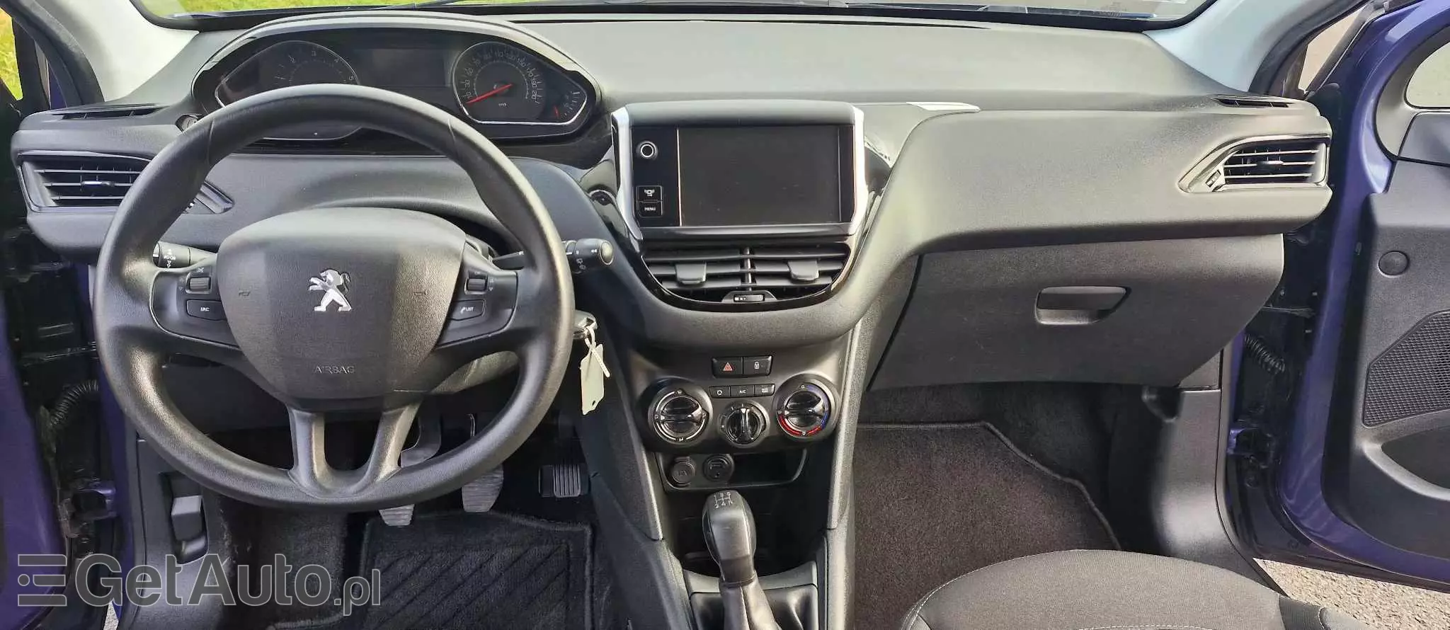 PEUGEOT 208 E-HDi 92 Stop&Start Style