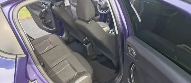 PEUGEOT 208 E-HDi 92 Stop&Start Style