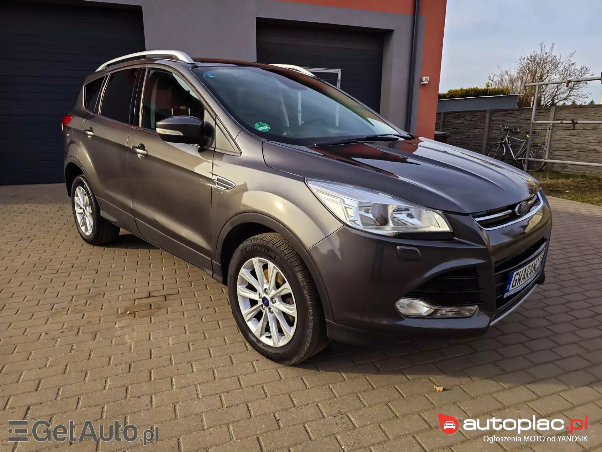 FORD Kuga 