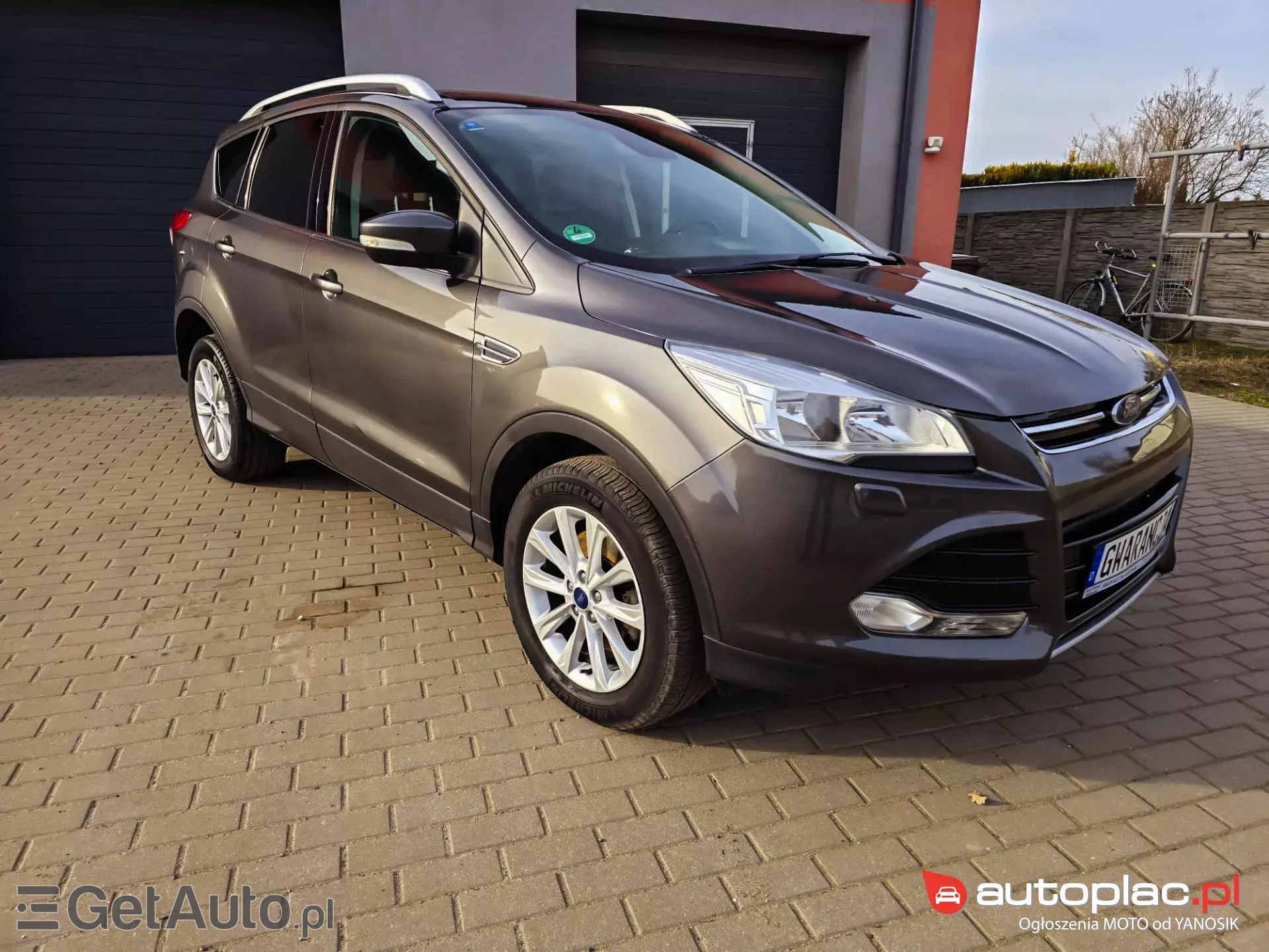 FORD Kuga 