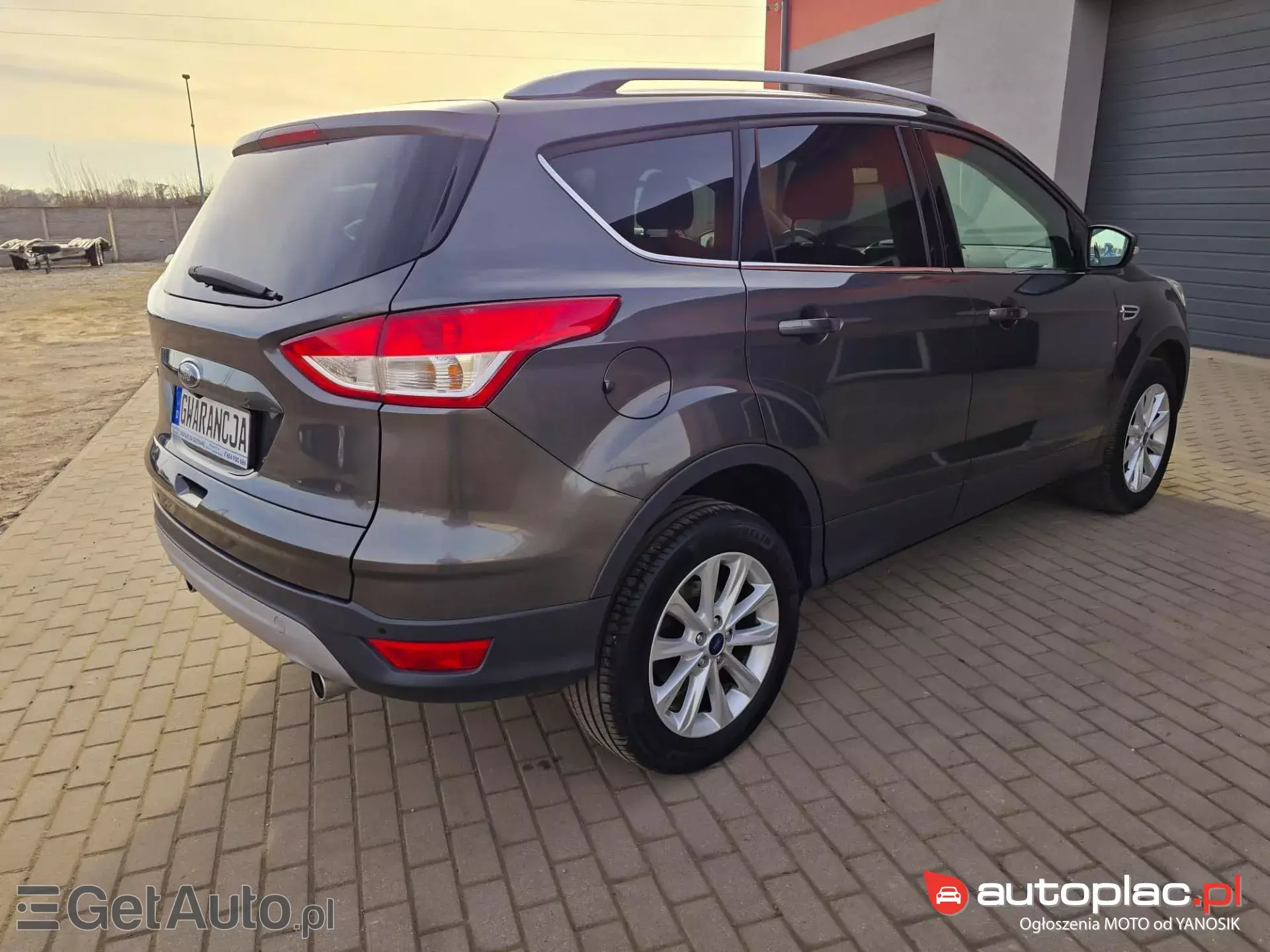 FORD Kuga 