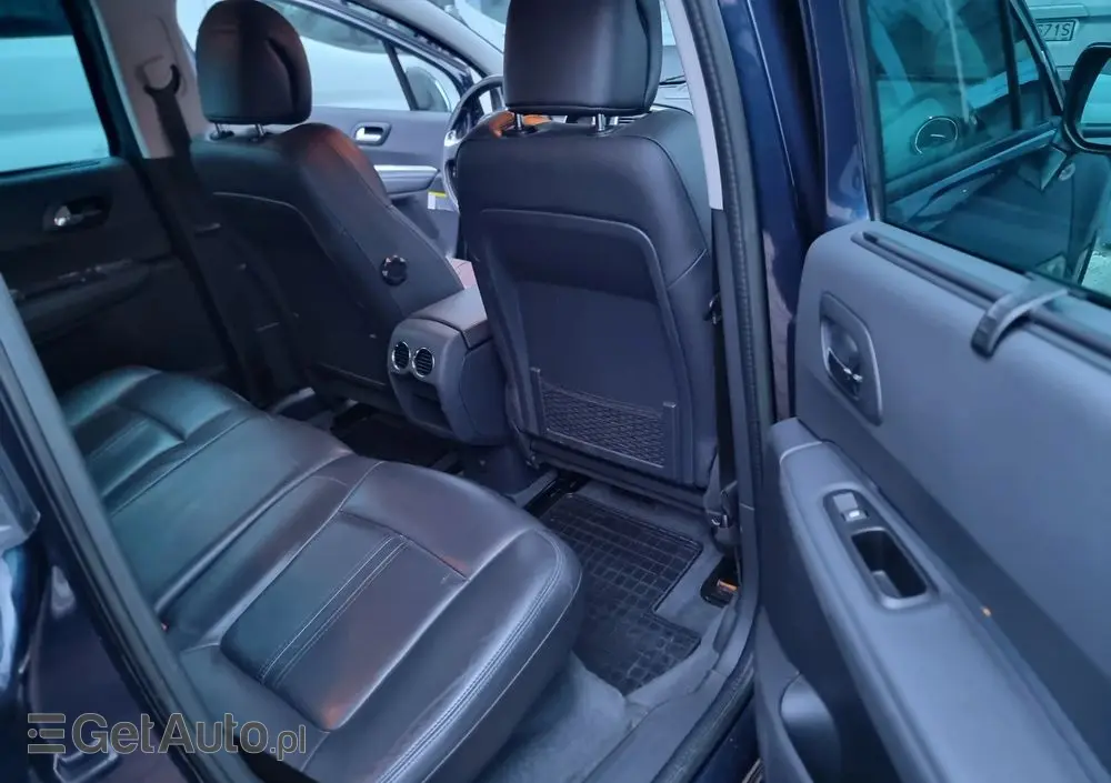 PEUGEOT 3008 1.6 Allure