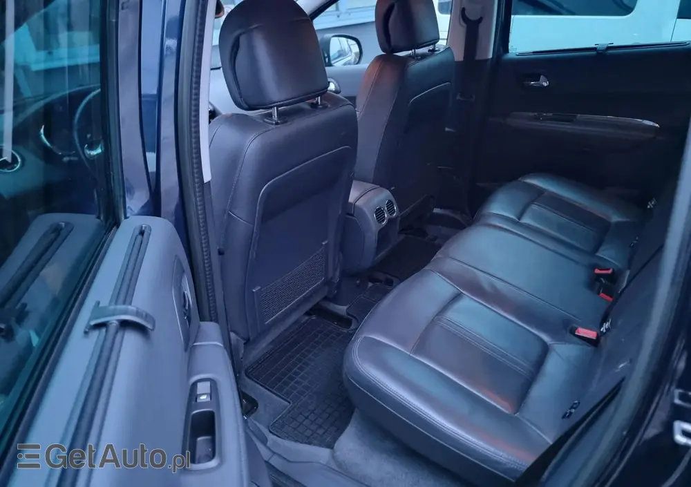 PEUGEOT 3008 1.6 Allure