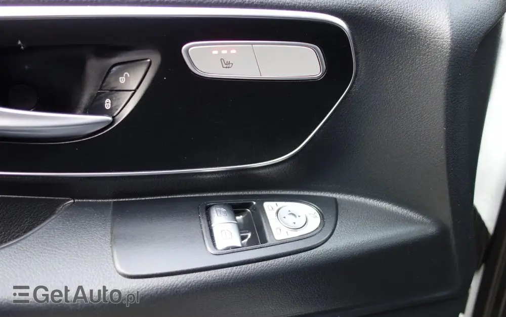 MERCEDES-BENZ Vito Automat 2.2 CDI - 119  Long Klima Kamera Webasto Navi 