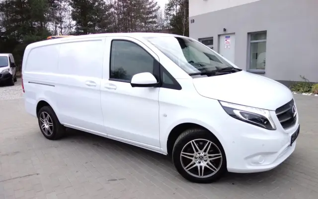 MERCEDES-BENZ Vito Automat 2.2 CDI - 119  Long Klima Kamera Webasto Navi 