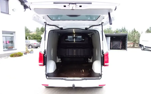 MERCEDES-BENZ Vito Automat 2.2 CDI - 119  Long Klima Kamera Webasto Navi 