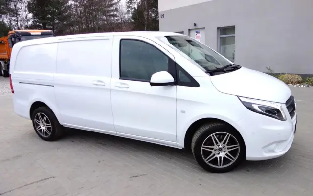 MERCEDES-BENZ Vito Automat 2.2 CDI - 119  Long Klima Kamera Webasto Navi 