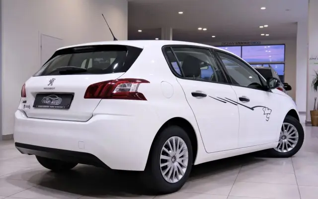 PEUGEOT 308 82 VTi Active