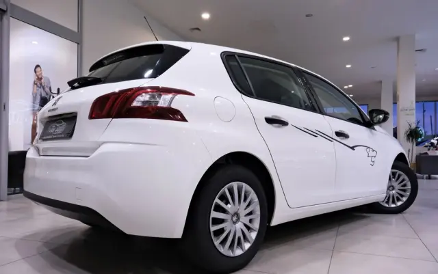 PEUGEOT 308 82 VTi Active