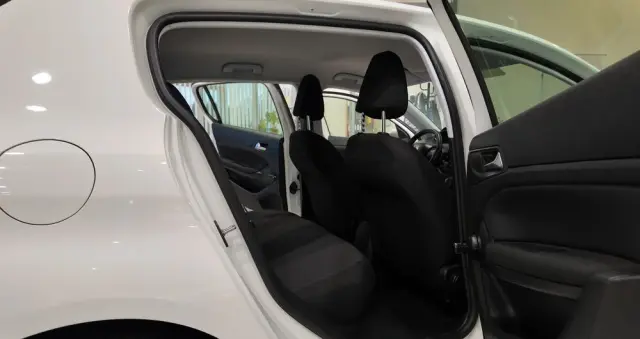 PEUGEOT 308 82 VTi Active