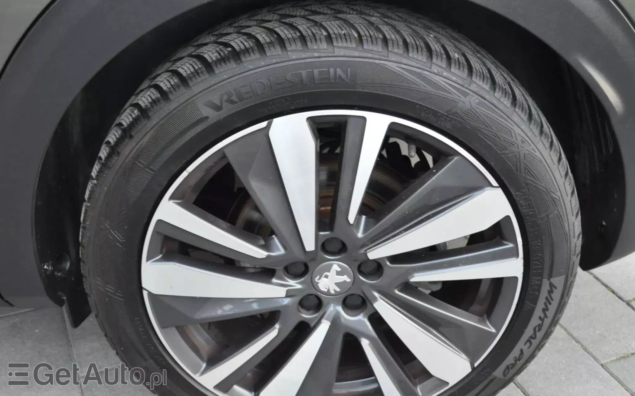 PEUGEOT 3008 1.5 BlueHDi Allure S&S