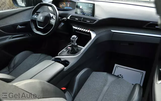 PEUGEOT 3008 1.5 BlueHDi Allure S&S