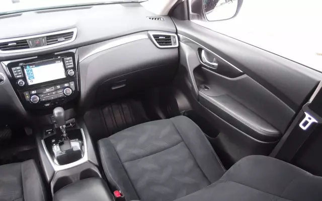 NISSAN X-Trail 2.0 dCi N-Vision Xtronic 4WD