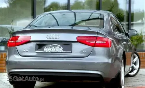 AUDI A4 