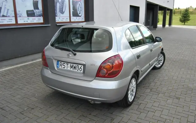 NISSAN Almera 