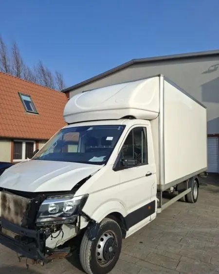 VOLKSWAGEN Crafter 