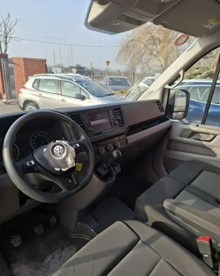VOLKSWAGEN Crafter 