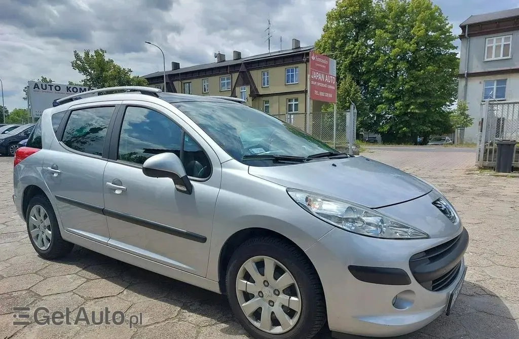 PEUGEOT 207 
