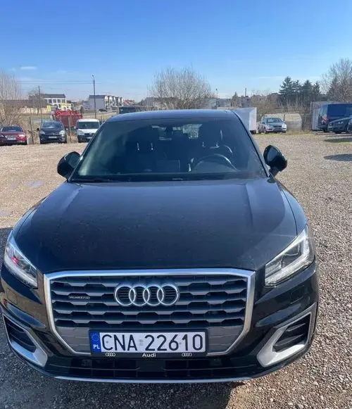 AUDI Q2 