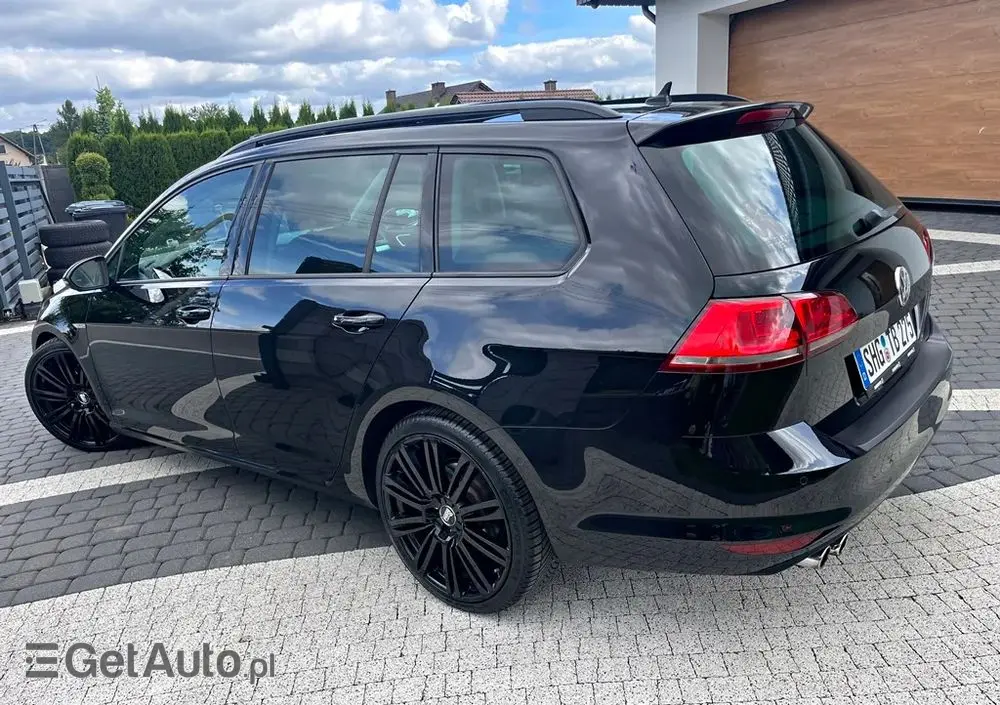 VOLKSWAGEN Golf 2.0 TDI 4Motion BlueMotion Technology Cup