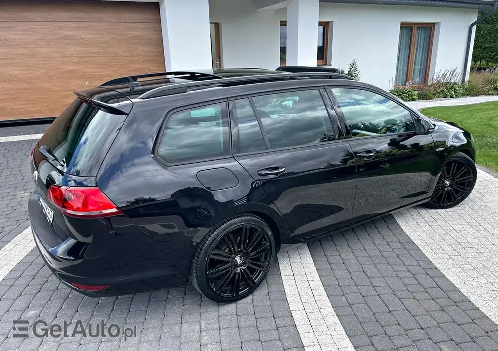 VOLKSWAGEN Golf 2.0 TDI 4Motion BlueMotion Technology Cup