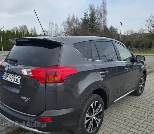 TOYOTA Rav 4 