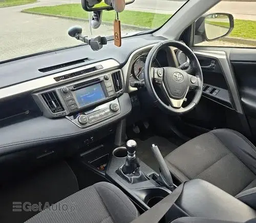 TOYOTA Rav 4 