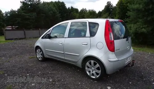 MITSUBISHI Colt 