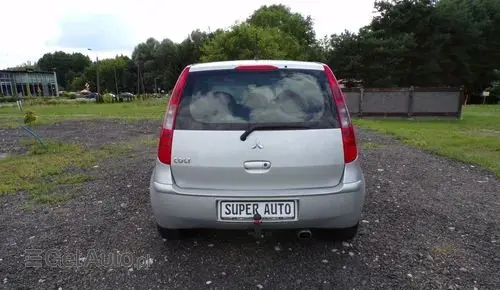 MITSUBISHI Colt 