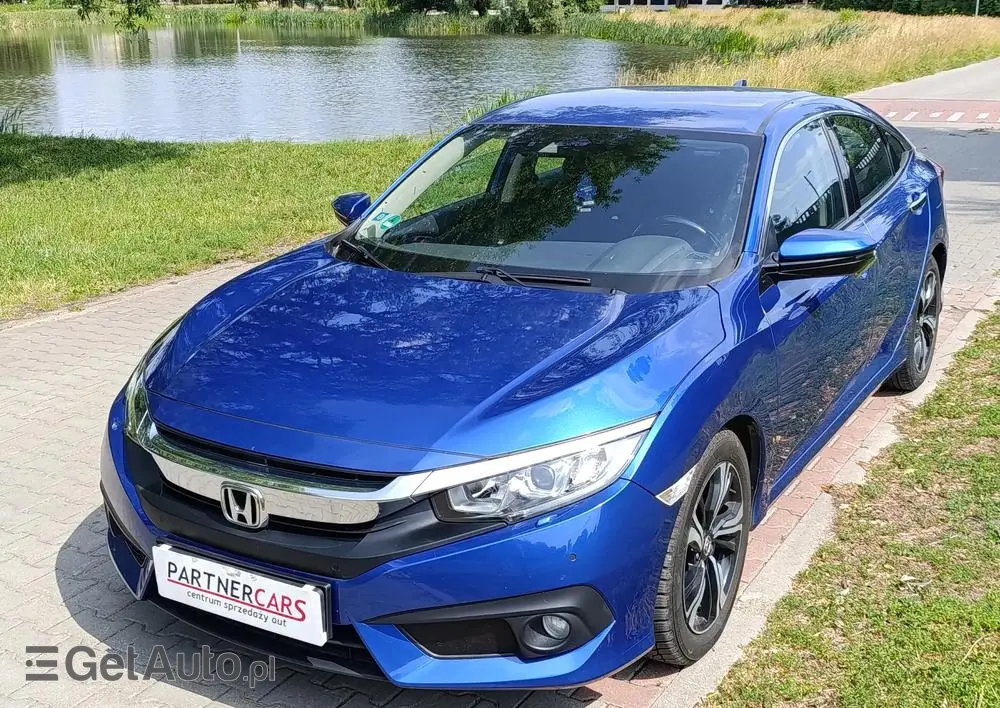 HONDA Civic 1.5 T Prestige (Navi)