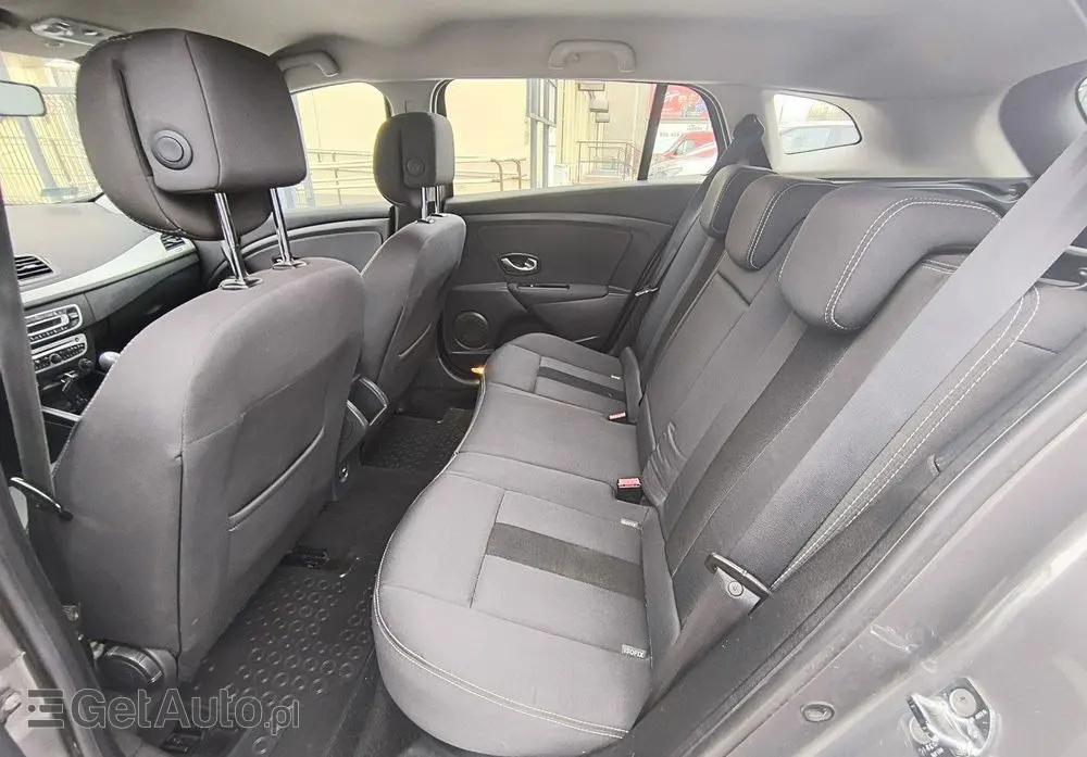 RENAULT Megane 1.4 16V TCE Privilege