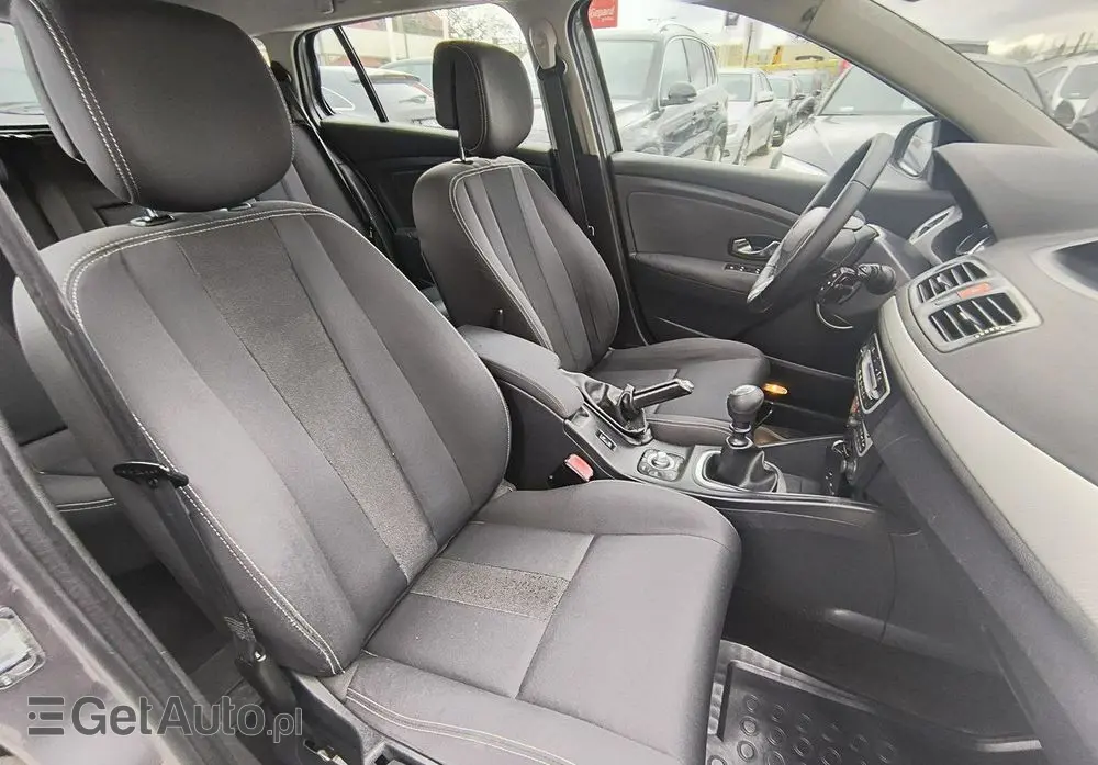 RENAULT Megane 1.4 16V TCE Privilege