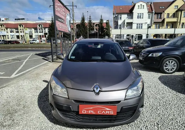 RENAULT Megane 1.4 16V TCE Privilege