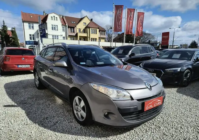 RENAULT Megane 1.4 16V TCE Privilege