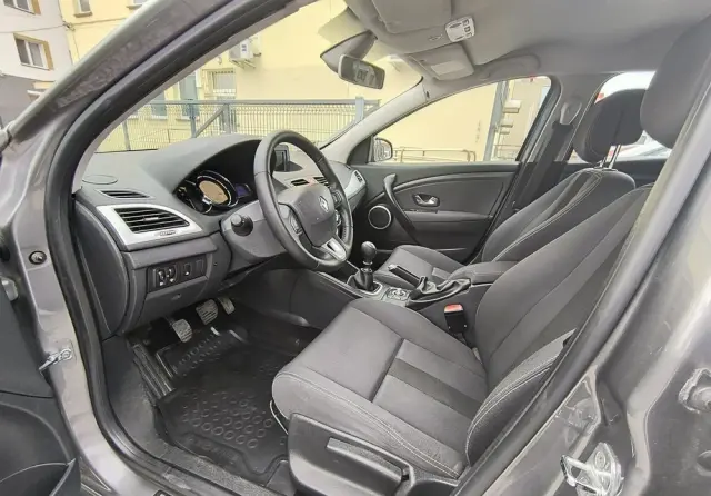 RENAULT Megane 1.4 16V TCE Privilege