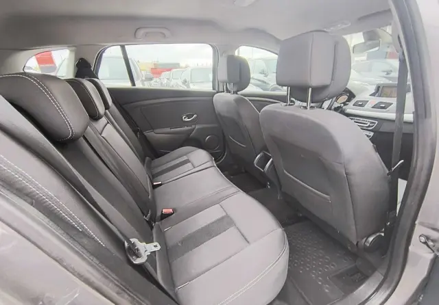 RENAULT Megane 1.4 16V TCE Privilege