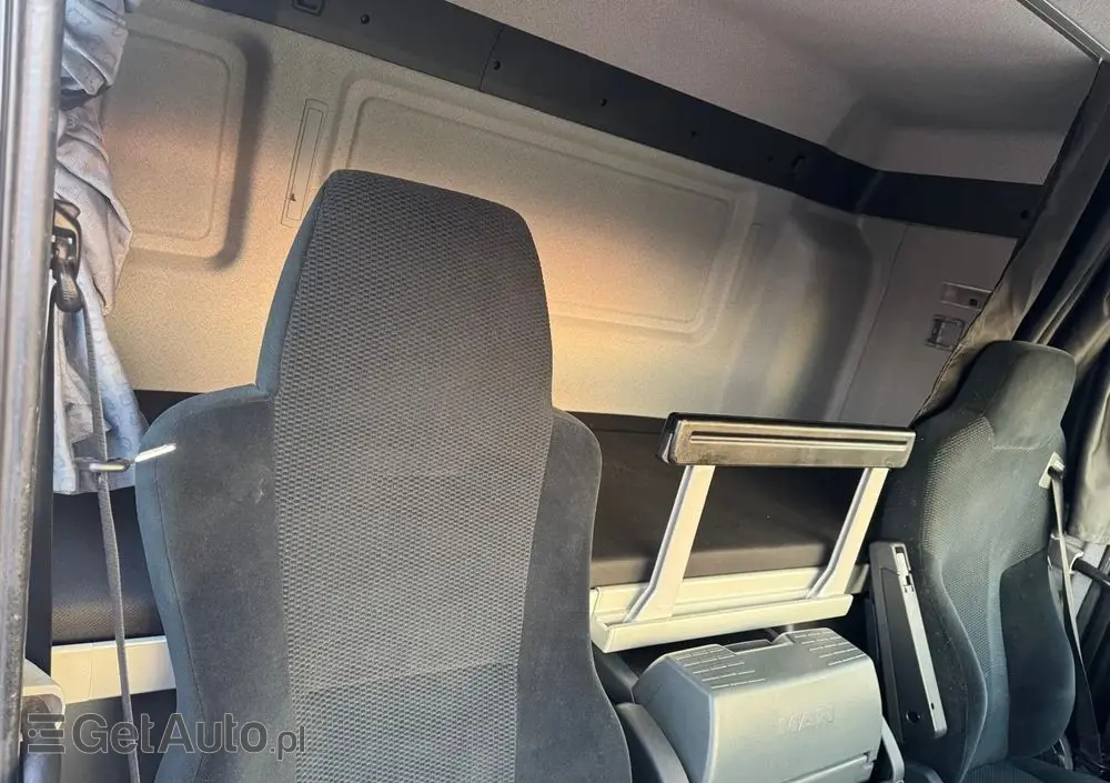 MAN TGM18.290 4x2 ACC/ CHłODNIA Z WINDĄ /CARRIER 850MT /SYPIALKA / EURO6/ASO 